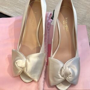 Kate spade New York Crawford peep toe bow pump